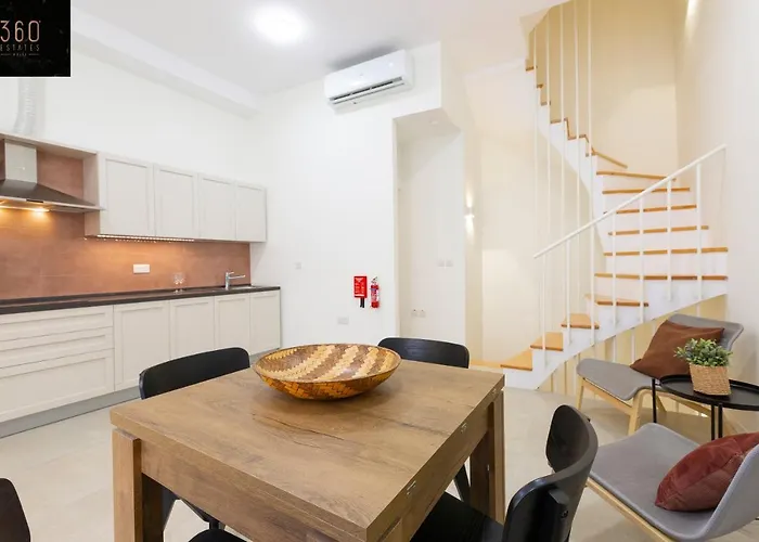 Live Like A Local - 3 Cities Home & 2 King Bed By 360 Estates